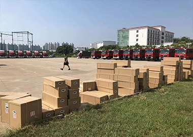 山東迅凱14套液壓破拆工具組交付某公安總隊。